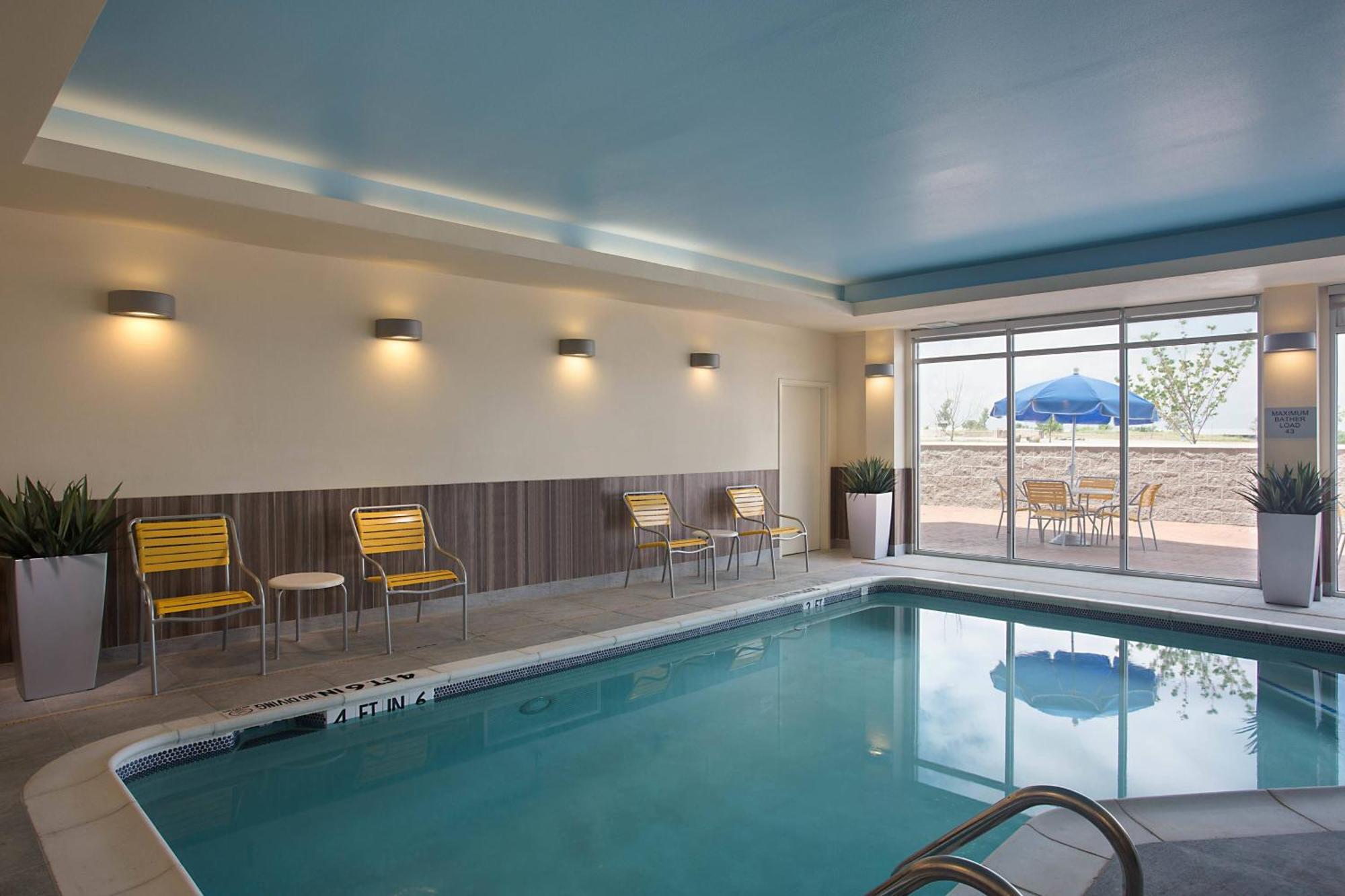 Fairfield Inn & Suites Dallas West / I-30 Exterior foto